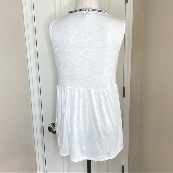 KNOX ROSE Embroidered Sleeveless Babydoll Top Size M - Picture 3 of 12
